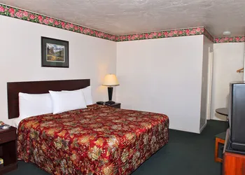 Stone Inn U of A hotel thumbnail 7
