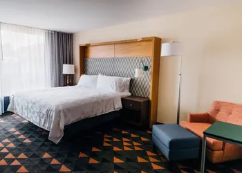 Holiday Inn Phoenix-Mesa/Chandler by IHG hotel thumbnail 5