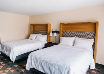 Holiday Inn Phoenix-Mesa/Chandler by IHG hotel thumbnail 6