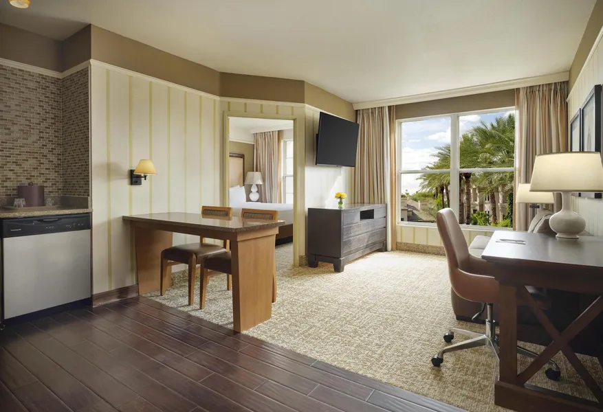 Sonesta Suites Scottsdale Gainey Ranch hotel detail image 6