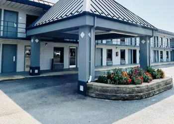 Rogers Inn hotel thumbnail 3