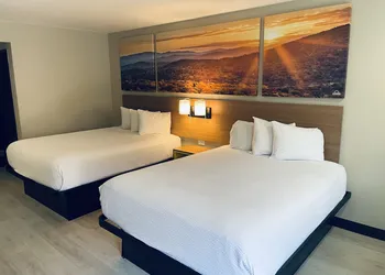 Days Inn by Wyndham San Diego-East/El Cajon hotel thumbnail 5