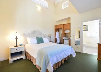 Crown City Inn hotel thumbnail 6