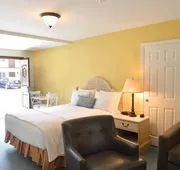 Crown City Inn hotel detail image 7