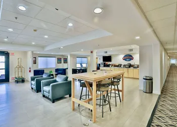 Baymont by Wyndham Tucson Airport hotel thumbnail 6