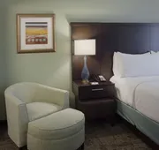 Staybridge Suites Fayetteville/Univ Of Arkansas by IHG hotel detail image 5