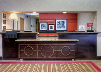 Hampton Inn Russellville hotel thumbnail 3