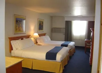Holiday Inn Express Hotel & Suites Corning by IHG hotel thumbnail 7