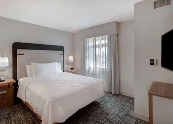 Homewood Suites by Hilton San Francisco Airport North hotel thumbnail 7