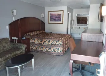 Regency Inn Norco hotel thumbnail 8