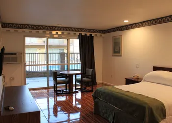 Menifee Inn hotel thumbnail 2