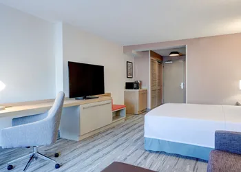 Hilton Garden Inn Anaheim Garden Grove hotel thumbnail 6