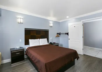 3rd Avenue Inn hotel thumbnail 5