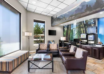 Best Western Plus Yosemite Way Station Motel hotel thumbnail 5