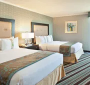 Holiday Inn Long Beach Airport Hotel and Conference Center by IHG hotel detail image 4
