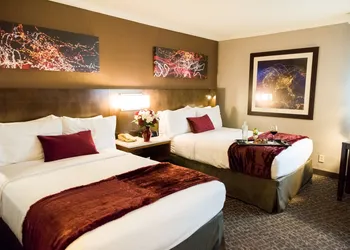Holiday Inn Long Beach Airport Hotel and Conference Center by IHG hotel thumbnail 7