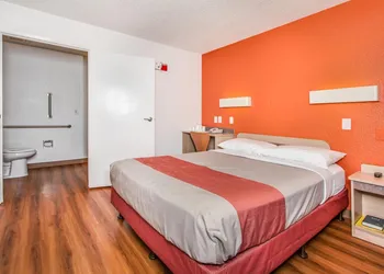Motel 6 Fairfield, CA - North hotel thumbnail 8