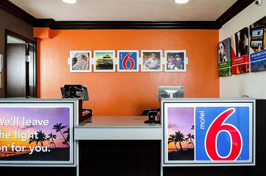 Motel 6 Modesto, CA - Downtown hotel detail image 2