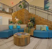 The Cove Hotel, Long Beach hotel detail image 3