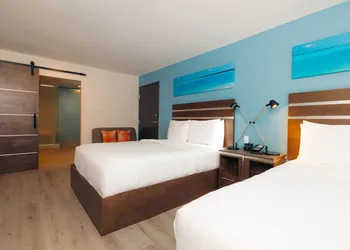 The Cove Hotel, Long Beach hotel thumbnail 4