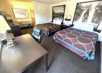 Super 8 by Wyndham Red Bluff hotel thumbnail 8