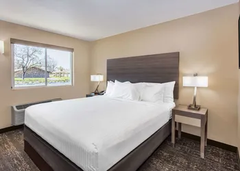 Days Inn by Wyndham Merced / Yosemite Area hotel thumbnail 4