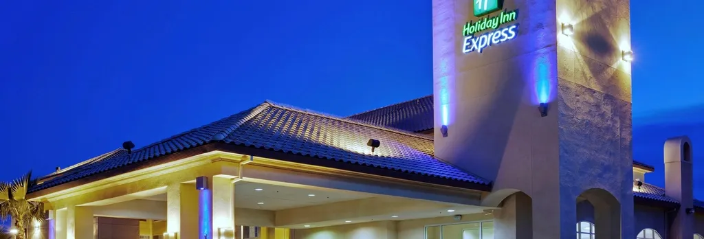Hotel photo 1 of 29