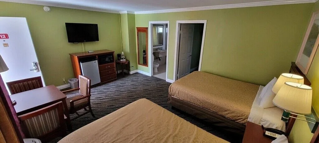 Redondo Inn and Suites hotel detail image 6