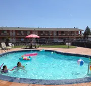 The River Inn and Suites hotel detail image 3