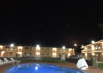 The River Inn and Suites hotel thumbnail 6
