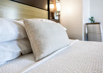 Little Inn By The Bay Newport Beach hotel thumbnail 5