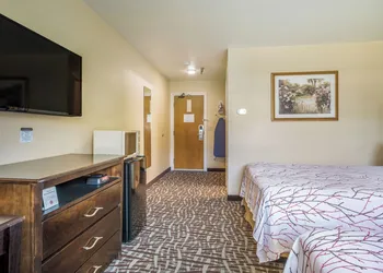 PACIFIC DRIFT San Francisco Pacifica hotel thumbnail 4