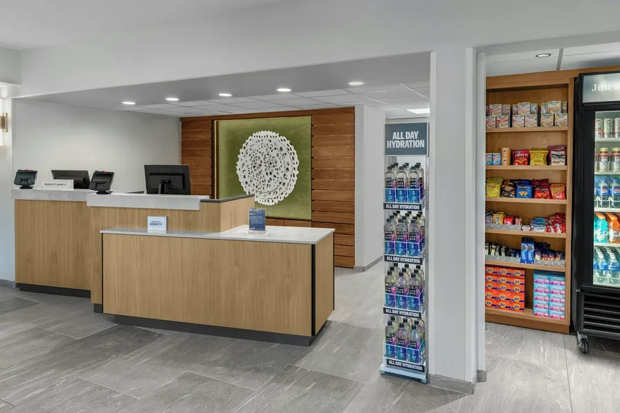 Fairfield Inn & Suites by Marriott San Francisco San Carlos hotel detail image 2