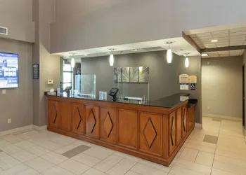Best Western Inn & Suites San Mateo - San Francisco Airport hotel thumbnail 2