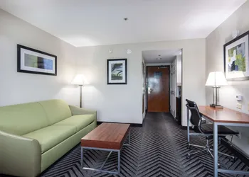Best Western Inn & Suites San Mateo - San Francisco Airport hotel thumbnail 7