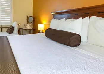 The Old West Inn hotel thumbnail 4
