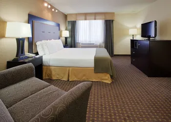 Holiday Inn Express Union City (San Jose) by IHG hotel thumbnail 8