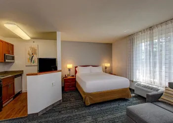 TownePlace Suites Colorado Springs Garden of the Gods hotel thumbnail 6