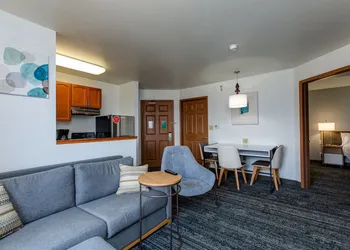 TownePlace Suites Colorado Springs Garden of the Gods hotel thumbnail 7