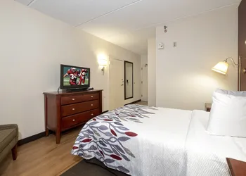 Red Roof Inn Meriden hotel thumbnail 7