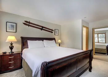 Townsend Place, A Vail Resorts Property hotel thumbnail 5
