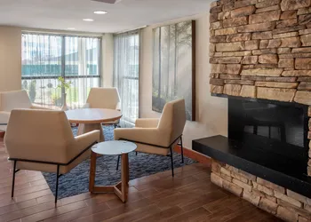 Fairfield by Marriott Inn & Suites Wallingford New Haven hotel thumbnail 2