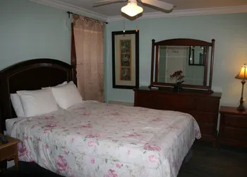 Royal North Beach All Suites hotel thumbnail 6