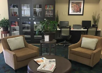 Candlewood Suites Windsor Locks Bradley Arpt by IHG hotel thumbnail 2