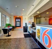 Motel 6 Windsor Locks, CT - Hartford hotel detail image 3