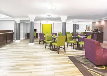 La Quinta Inn by Wyndham Denver Westminster hotel thumbnail 4