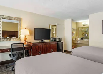 Quality Inn Alachua - Gainesville Area hotel thumbnail 7