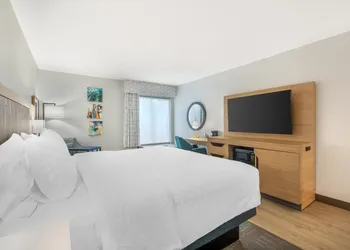 Hampton Inn Fort Myers-Airport & I-75 hotel thumbnail 5