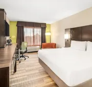 Holiday Inn Express Ft. Lauderdale Cruise-Airport by IHG hotel detail image 4