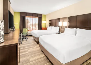 Holiday Inn Express Ft. Lauderdale Cruise-Airport by IHG hotel thumbnail 8